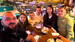 НЕОЖИДАННАЯ ВСТРЕЧА В ВИКИНГЕ/ Идем в кафе с нашими зрителями/Отзыв Кристины об отеле/ Кемер/ Турция