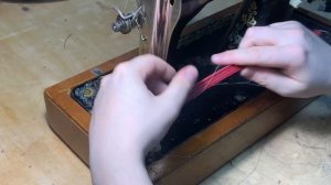 Швейная машинка Singer - шьем кожу толстой ниткой