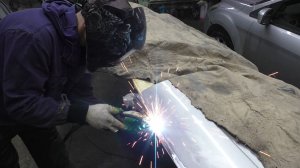 Калина, после шпатлевания и грунтования варим заплаты