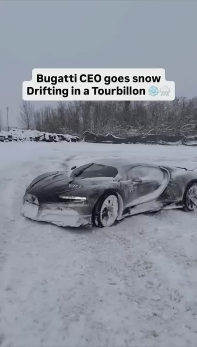 Бугатти на льду со снегом с максимально низким клиренсом 🫣🤨😯 (закреп читай) смотреть онлайн