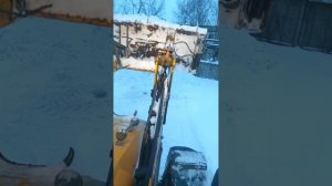 Поехал чистить гостиницу от снега ранний выезд и поздний конец🥴🥴12ч дождались снега 😂