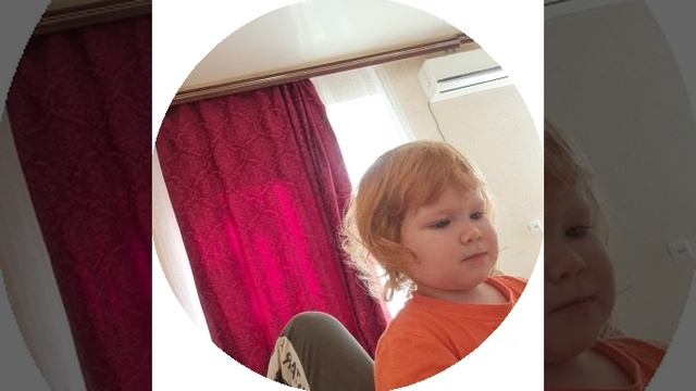 Пока я в отъезде по делам, младшая скучает...