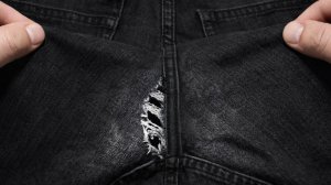 Как зашить дырку на джинсах между ног за 3 минуты — НЕЗАМЕТНО и КРЕПКО