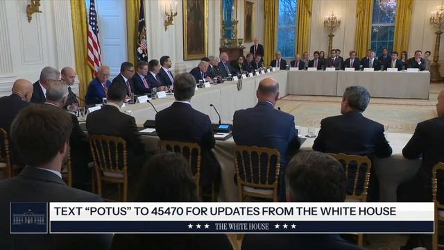 2 из 2 Президент Трамп встреча с руководителями нефтегазовых компаний и ответы прессе, 09.01.2026 смотреть онлайн