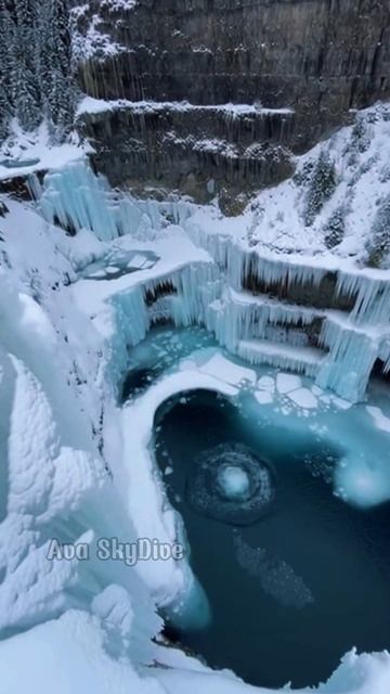 Высота и зимнее озеро смотреть онлайн