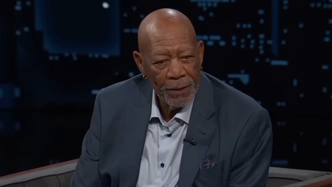 Морган Фримен о «Старых белых мужчинах-президентах», 30-летии «Шоушенка» и забавном видео смотреть онлайн