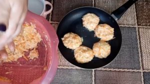 Возьмите просто ФАРШ и ТВОРОГ и приготовьте эту вкусн?