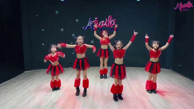 ДЕТИШКИ ТАНЦУЮТ 💃