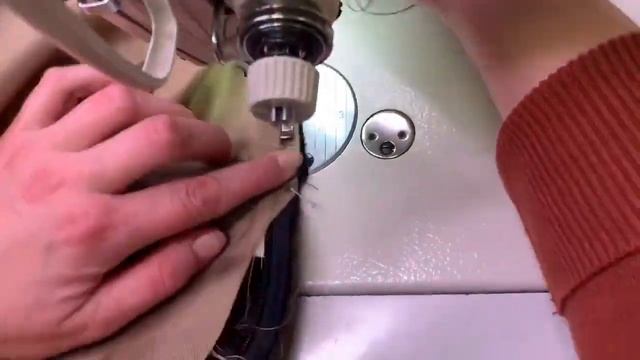 Обтачка потайной молнии подкладкой