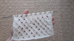 Красивый объемный узор..