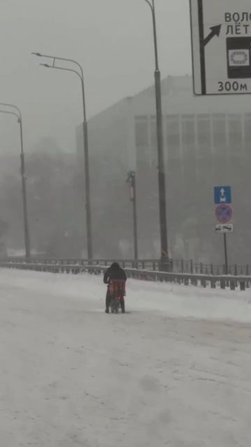 Гуру и вождь всех курьеров мира! 😯🤝👍 (подробности в закрепе) смотреть онлайн