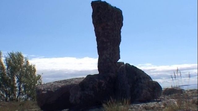 ©  "Русский. Менгирчик на Центральной вершине"  2004 г Съемки экспедиции