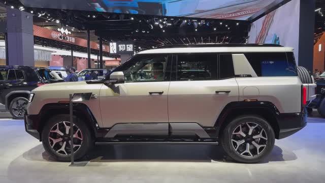 Leopard 8 2025 года смотреть онлайн