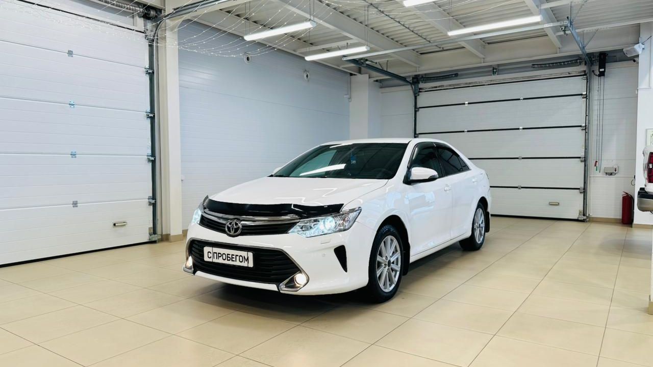 Toyota Camry, 2015 год смотреть онлайн