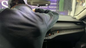 Разбор панели Skoda Octavia A8 2019-2024 Снятие магнитолы шкода октавиа а8 4 поколения Снять ГУ