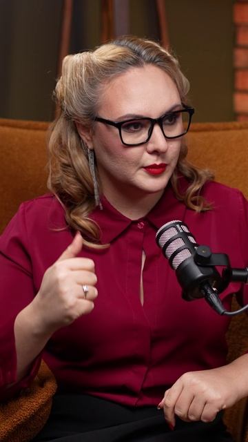 От 38 первых свиданий к счастливому браку, миллионный бизнес на трусах плюс-сайз - Эмилия Освенская