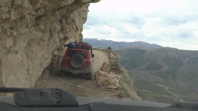 2025.27.04-12.05 Дагестан 3 сер смотреть онлайн