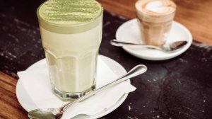 Матча латте с кокосовым молоком