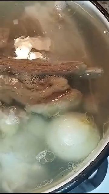 ГОТОВИМ ХОЛОДЕЦ! ПОЛНЫЙ РОЛИК НА КАНАЛЕ смотреть онлайн