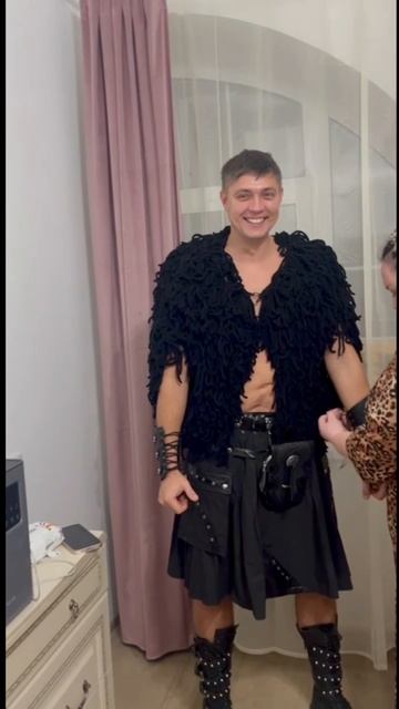 # Как я впервые стал моделью в шотландской юбке и что это изменило в моем восприятии фермерства