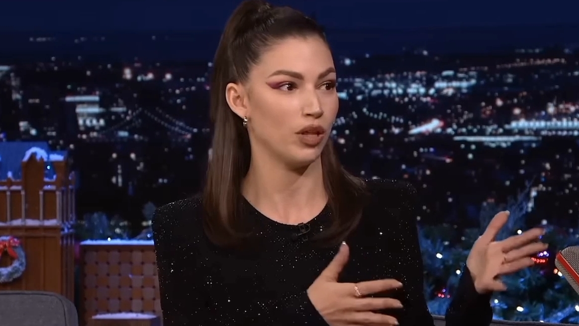 Мадонна — большая поклонница звезды сериала «Бумажный дом» Урсулы Корберо | «Вечернее шоу» с Джимми смотреть онлайн