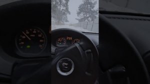 рено сандеро.mp4