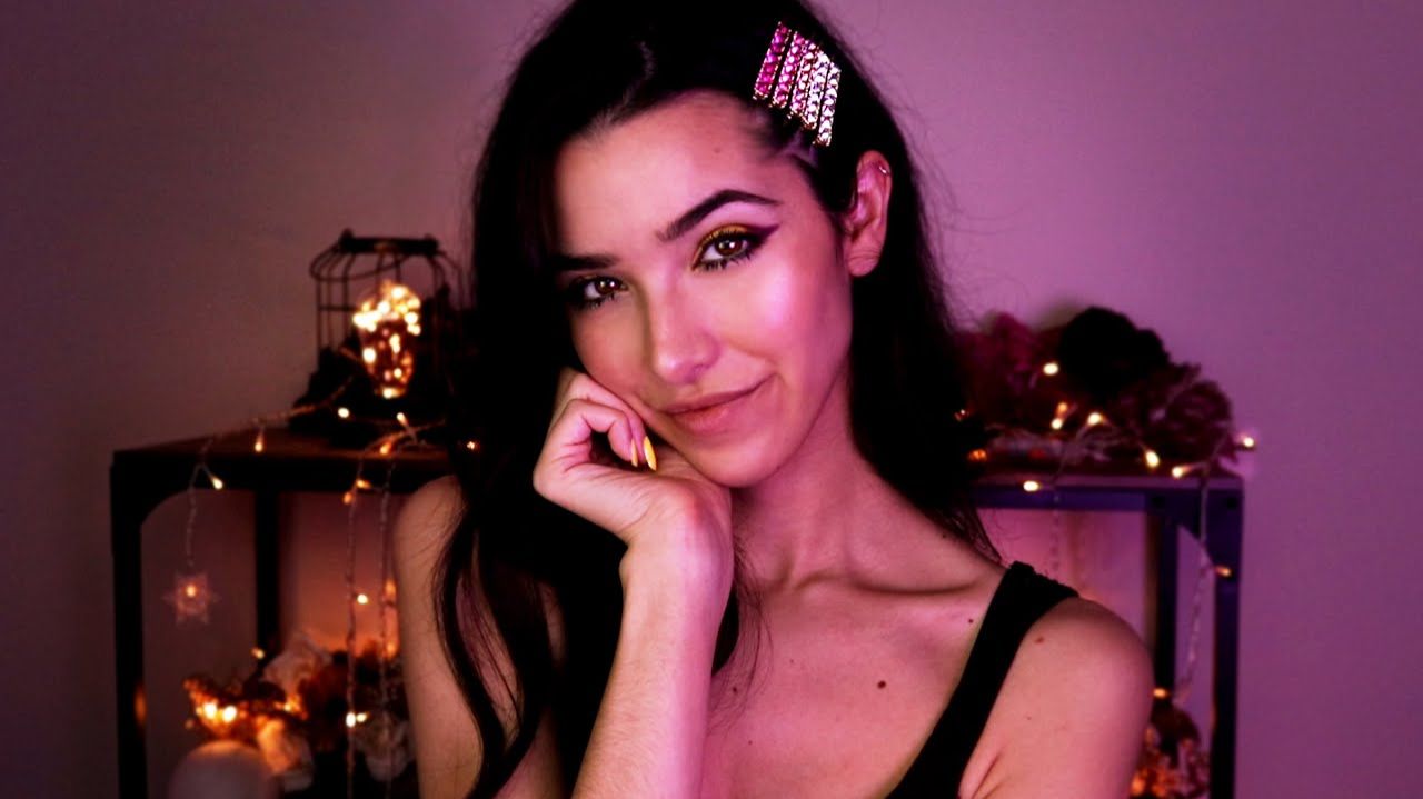 ASMR My Favourite Triggers смотреть онлайн