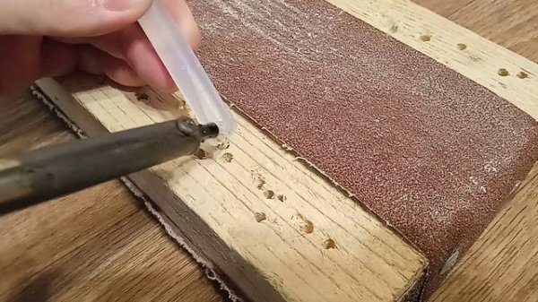 Небольшой секрет работы с термоклеем