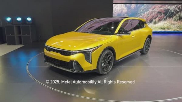 Хэтчбек Kia K4 2026 года