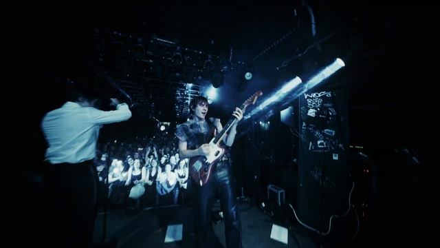 Joker Out - Supersonic (live).mp4