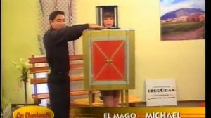 TWISTER Y DECAPITADA