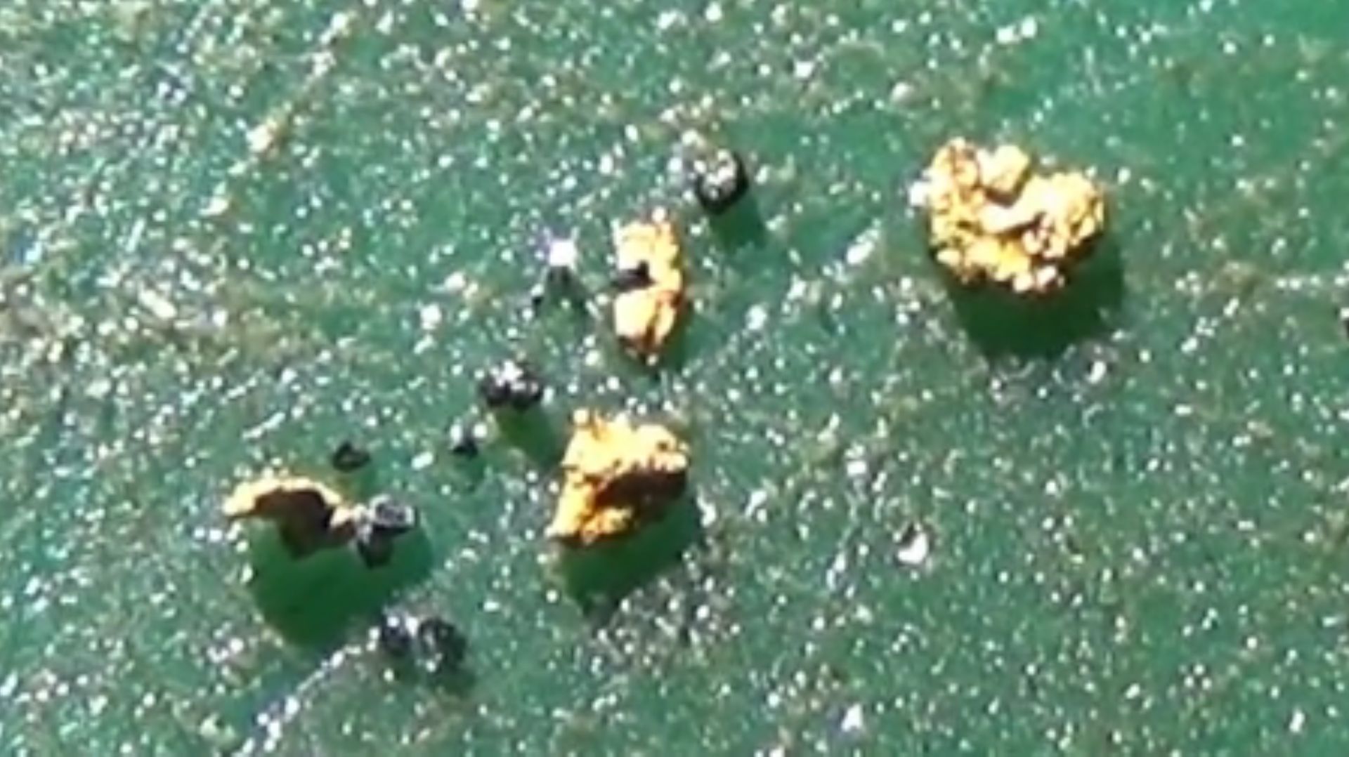 Как можно найти самородное Золото в ручье?! смотреть онлайн