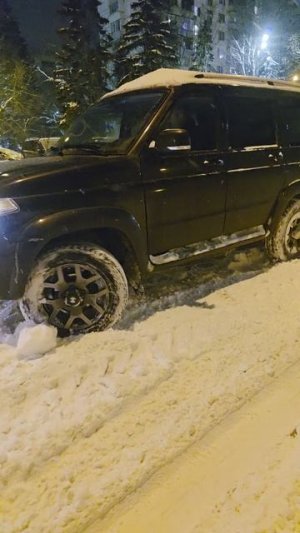 Еще одна снежная парковка.