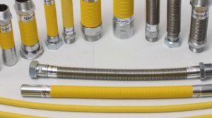 Сильфонная подводка газа - причина утечки.