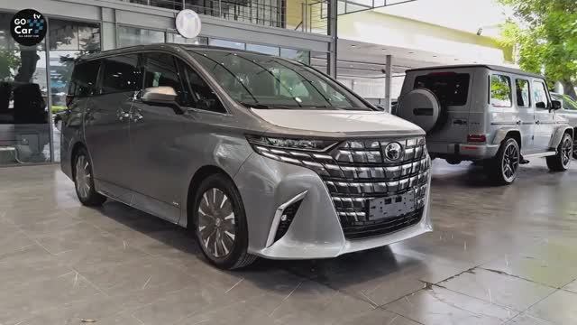 Toyota Alphard 2.4T 2025 года смотреть онлайн