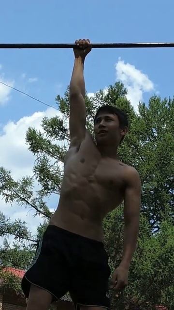 2 one arm pull ups deadstop смотреть онлайн