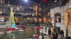 🇺🇸  Сан-Антонио, Техас, США - Прогулка по центру города ночью / 2026