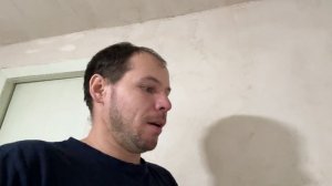 КУПИЛ СТАРЫЙ ДОМ И ВОССТАНАВЛИВАЮ ЕГО /ПОТОЛОК ПРЕОБРАЗИЛСЯ/ ВЫБИРАЮ ОБОИ