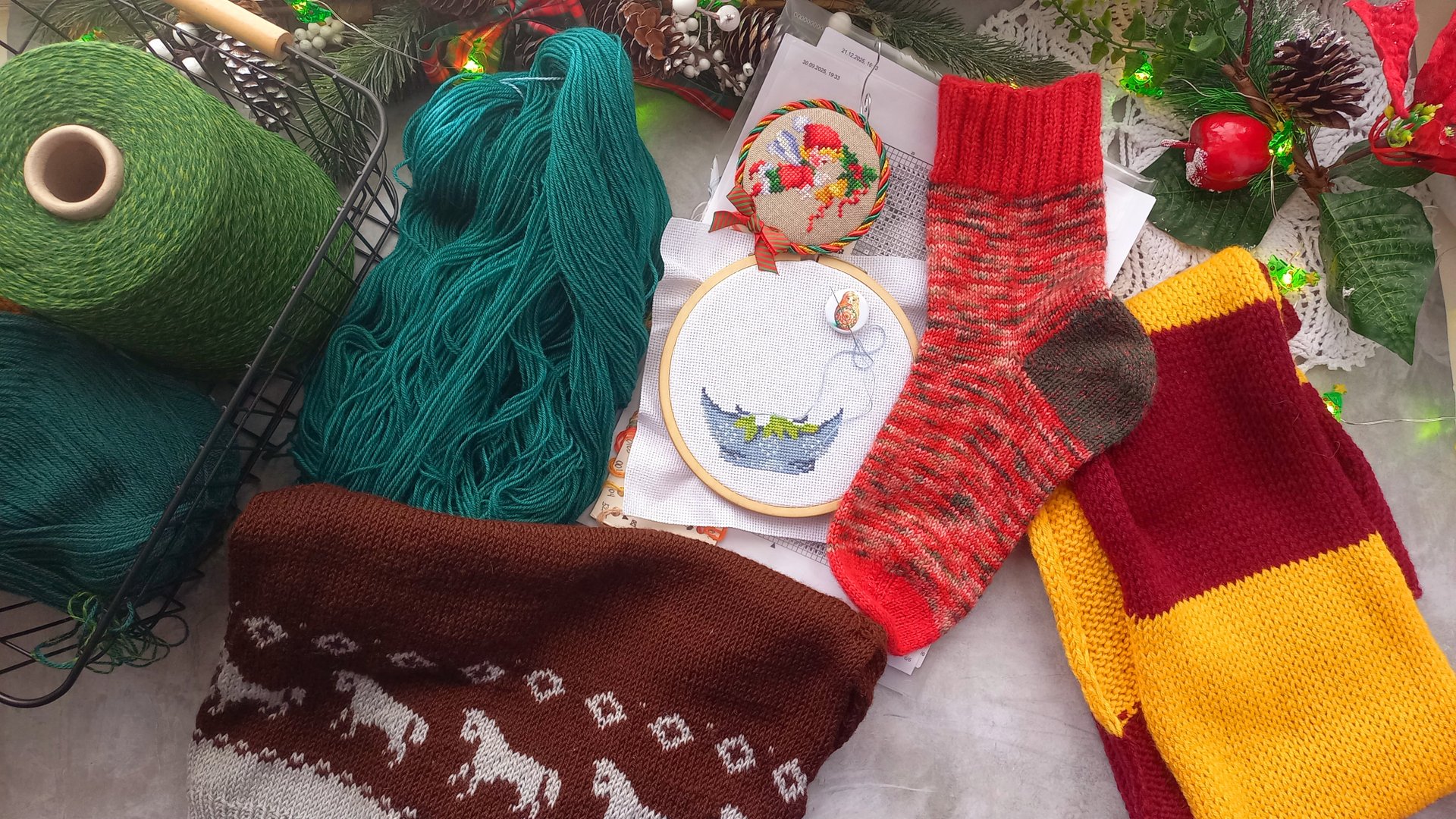 🎄НОВОГОДНИЙ ВЛОГ❄️МНОГО ГУЛЯЛИ🧶ГОТОВЫЕ РАБОТЫ✅️ПОКУПОЧКИ смотреть онлайн