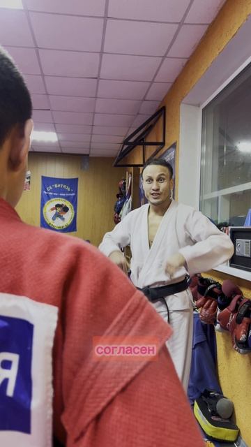 Дети СЭНСЭЯ! Кто сильнее?😎 смотреть онлайн