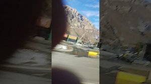 Видео. Мы едем по военно Грузинской дороге, и слушаем экскурсию по Владикавказу.