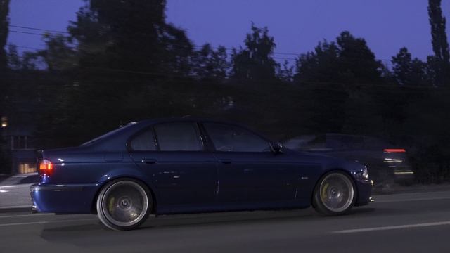 BMW 5-series e39 | 4K смотреть онлайн