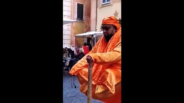 Рядом с нами