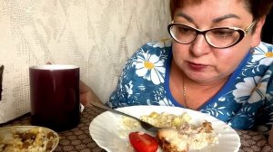 Видео с архива/МУКБАНГ С ЛЮБИМОЙ😉/КОШКА МОЯ,ОНА СО МНОЙ,А Я ЧТО ХОЧУ,ТО И ВОРОЧУ🤣/