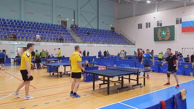 Олеги-Миши (за выход в финал)