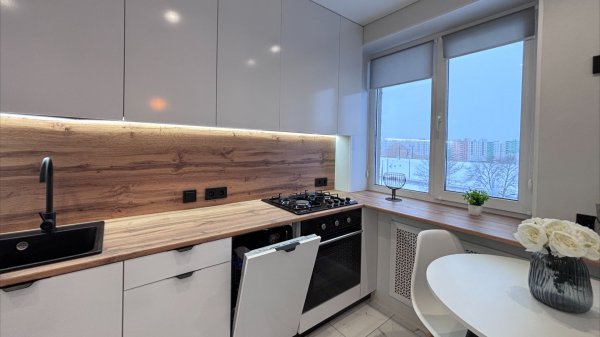 2-комнатная квартира с дизайнерским ремонтом