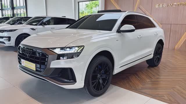 Audi Q8 S-Line Quattro 2026 смотреть онлайн