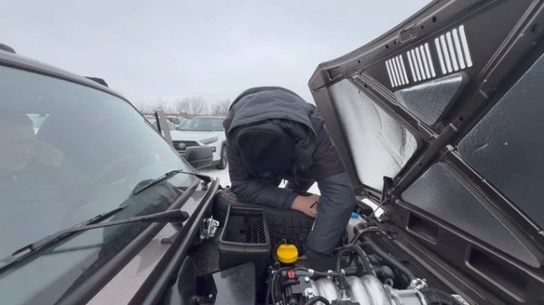 АВТО ДЛЯ НАСТОЯЩИХ БРУТАЛЬНЫХ МУЖЧИН! Забрали по шикарной цене новую LADA NIVA LEGEND 2025 LUXE