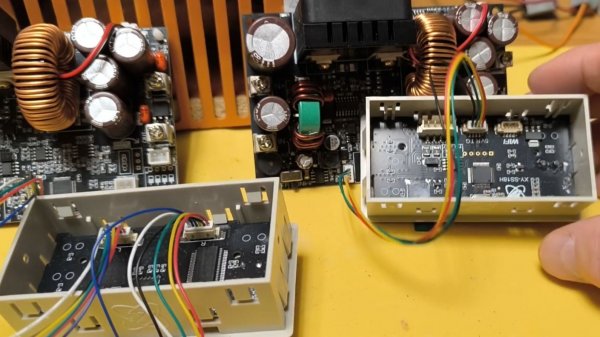 XY7025S с другим дисплеем дешевле на 1000р