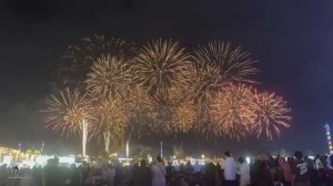 🇦🇪 Абу-Даби, ОАЭ - 62-минутный фейерверк в честь Нового года / 2026